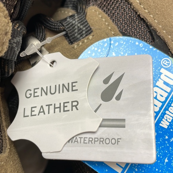 Eddie Bauer mens hiking boot. - Picture 8 of 8